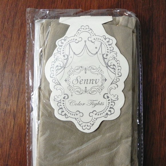 NWT Set of 3 Coloured Tights - White, Red & Taupe - Picture 4 of 11